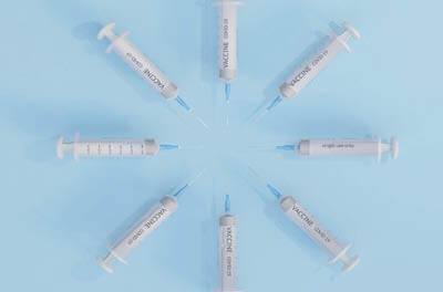 Photo of hypodermic needles