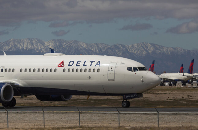 Delta Plane