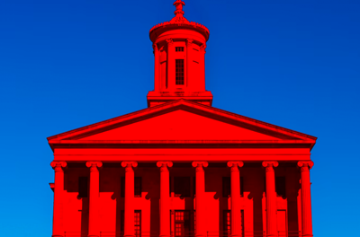 Graphic image of Tennessee state house colored in red.